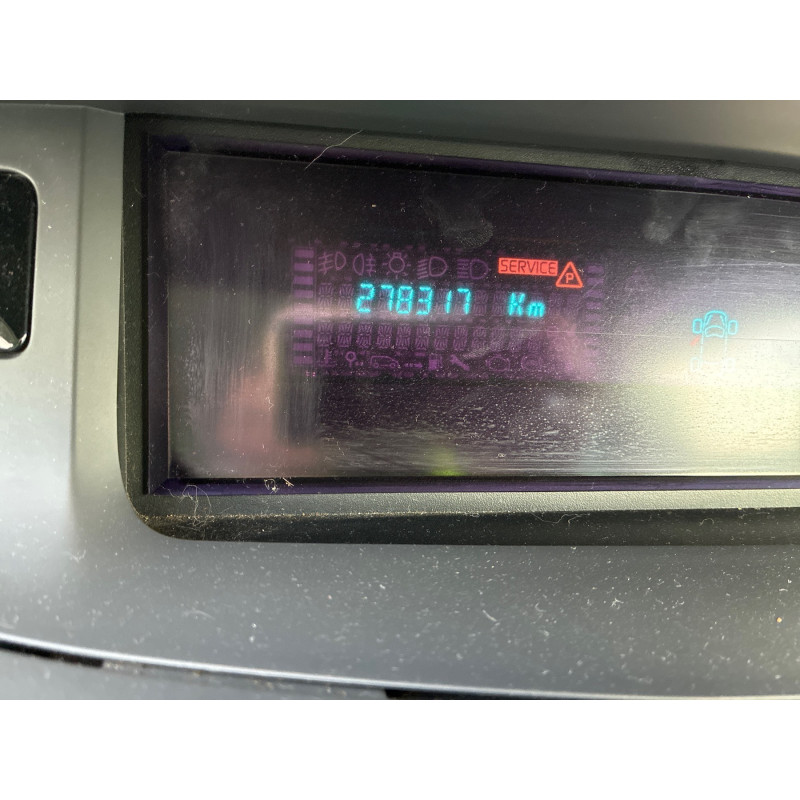 RENAULT GRAND ESPACE 4 PHASE 2 2.0 DCI - 16V TURBO Photo n°11