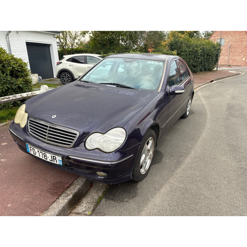 MERCEDES CLASSE C 203 PHASE 1 200 2.2 CDI - 16V TURBO Photo n°4