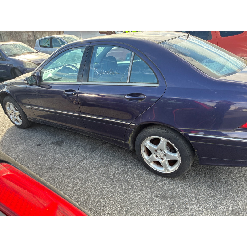 MERCEDES CLASSE C 203 PHASE 1 200 2.2 CDI - 16V TURBO Photo n°14