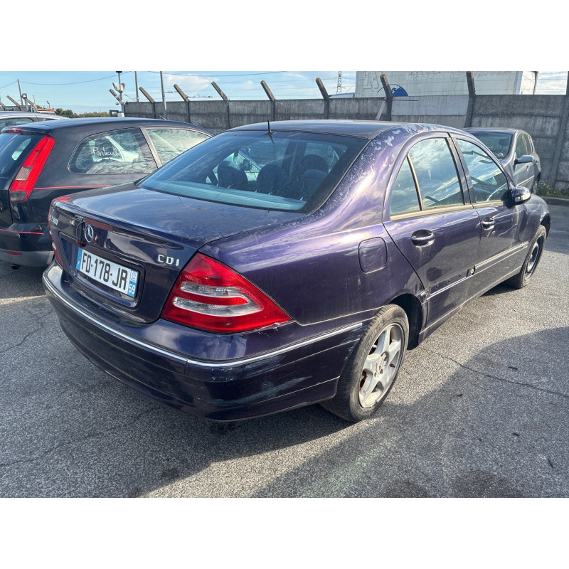 MERCEDES CLASSE C 203 PHASE 1 200 2.2 CDI - 16V TURBO Photo n°18