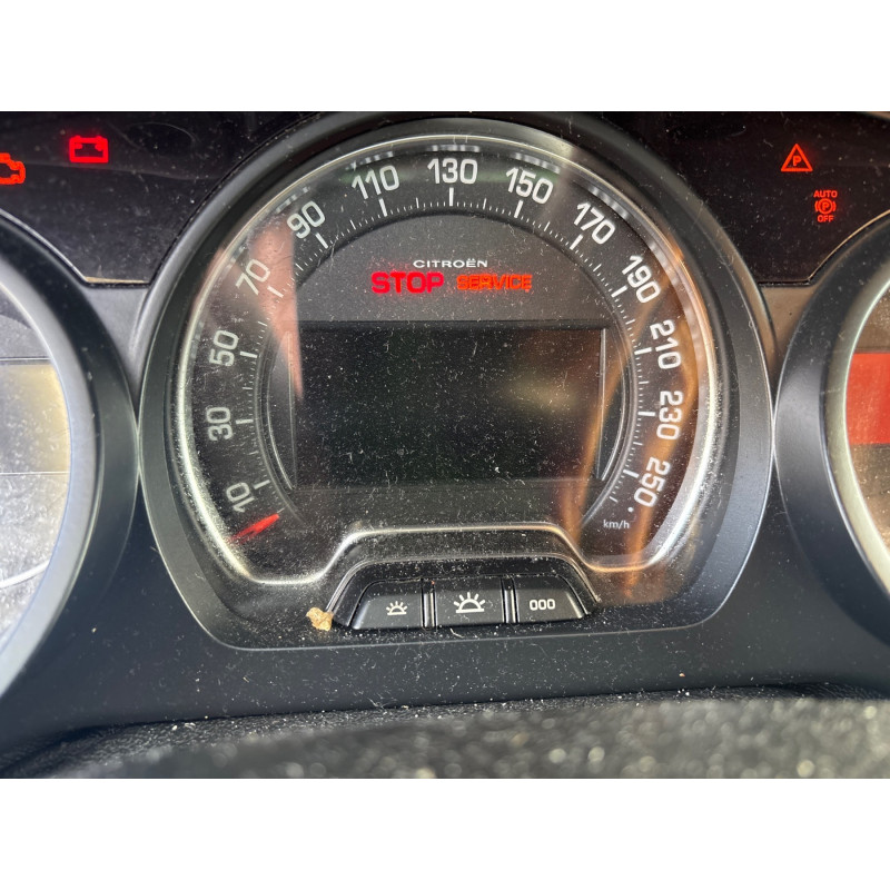 CITROEN C5 2 BREAK 2.0 HDI - 16V TURBO Photo n°6