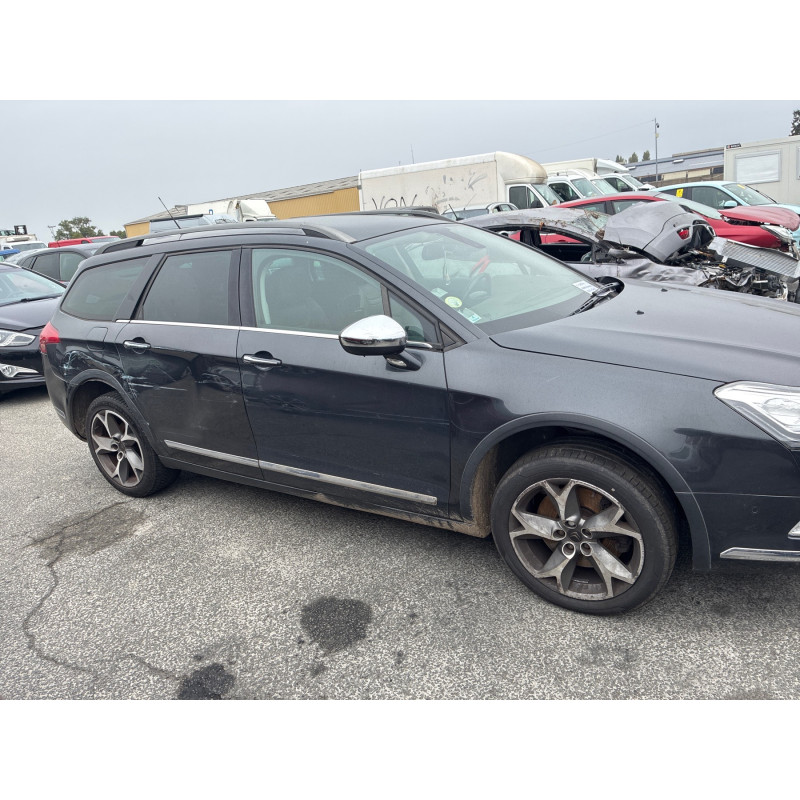 CITROEN C5 2 BREAK 2.0 HDI - 16V TURBO Photo n°11