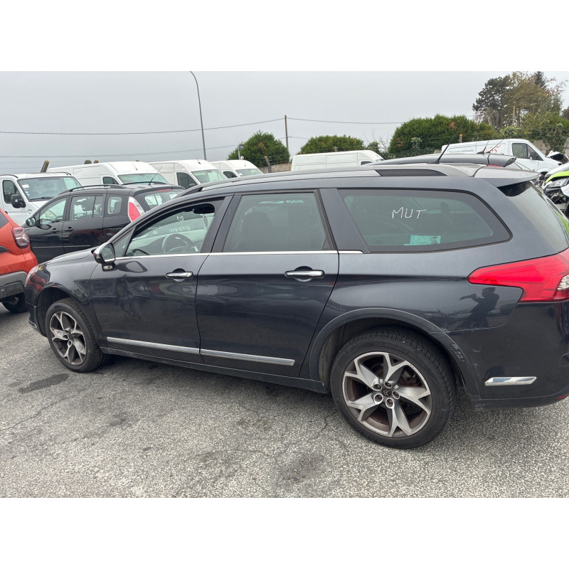 CITROEN C5 2 BREAK 2.0 HDI - 16V TURBO Photo n°15