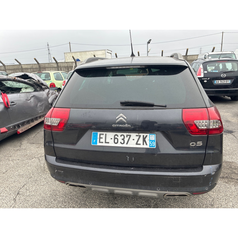 CITROEN C5 2 BREAK 2.0 HDI - 16V TURBO Photo n°17