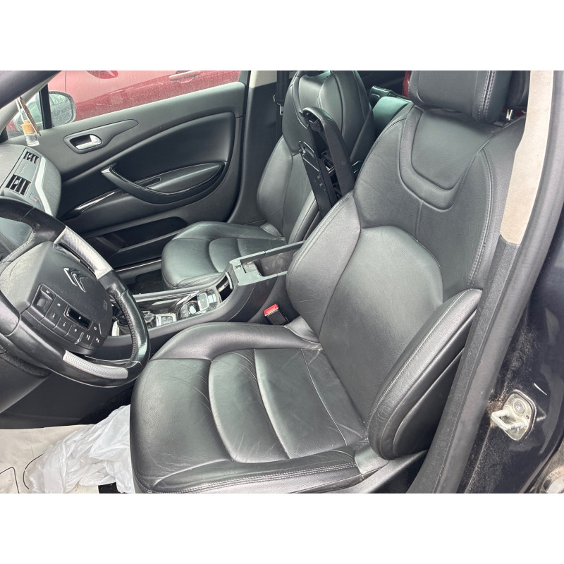 CITROEN C5 2 BREAK 2.0 HDI - 16V TURBO Photo n°21