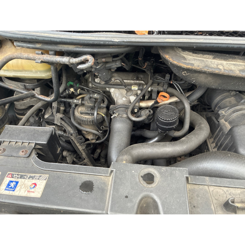 PEUGEOT 807 2.0 HDI - 16V TURBO Photo n°20