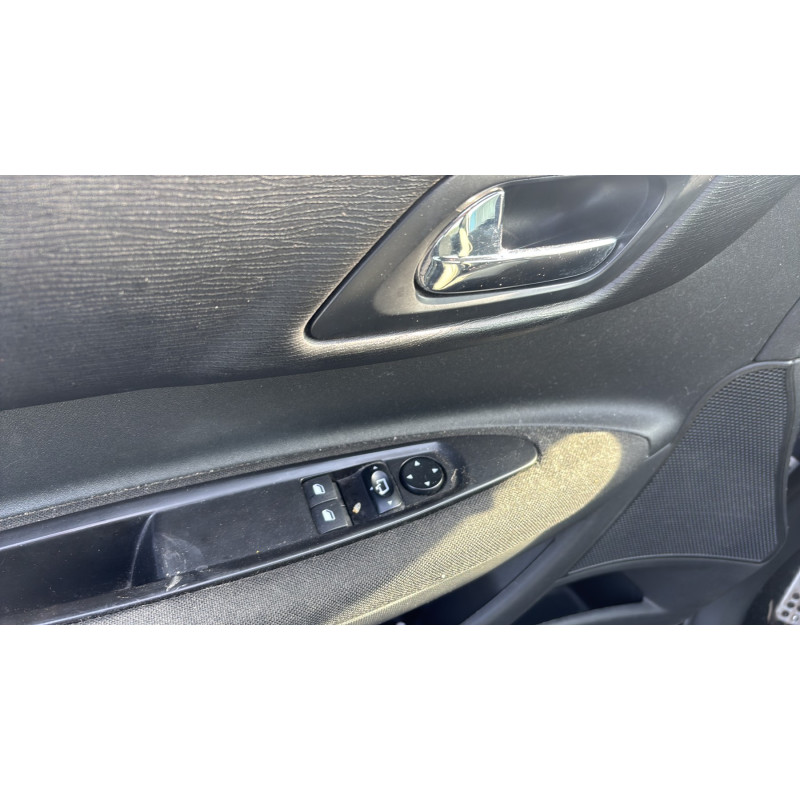 Pare boue avant gauche CITROEN C4 1 Photo n°14