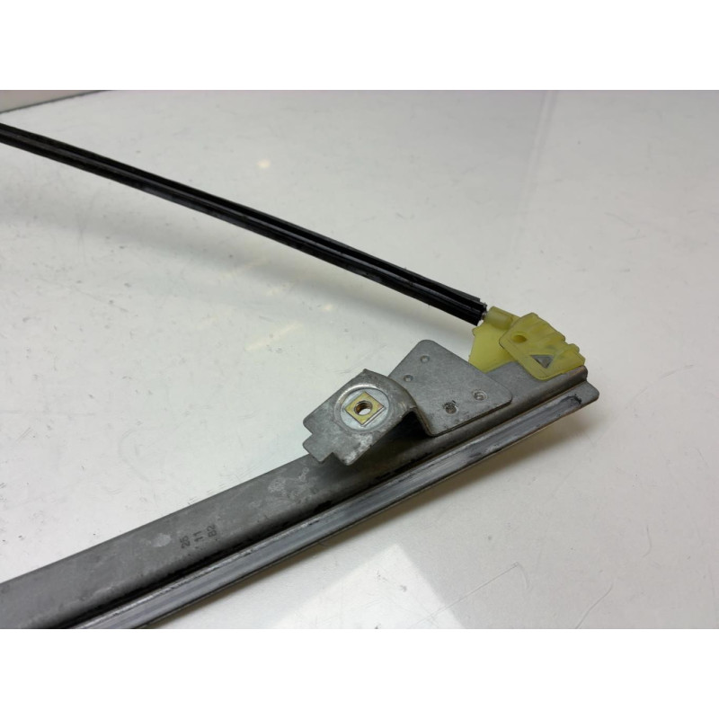 Leve vitre electrique avant droit RENAULT SCENIC 1 Photo n°3