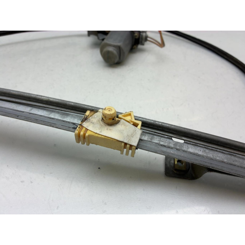 Leve vitre electrique avant droit RENAULT SCENIC 1 Photo n°6