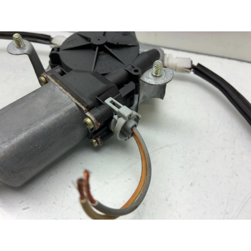 Leve vitre electrique avant droit RENAULT SCENIC 1 Photo n°8