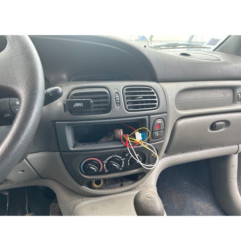 Neiman RENAULT SCENIC 1