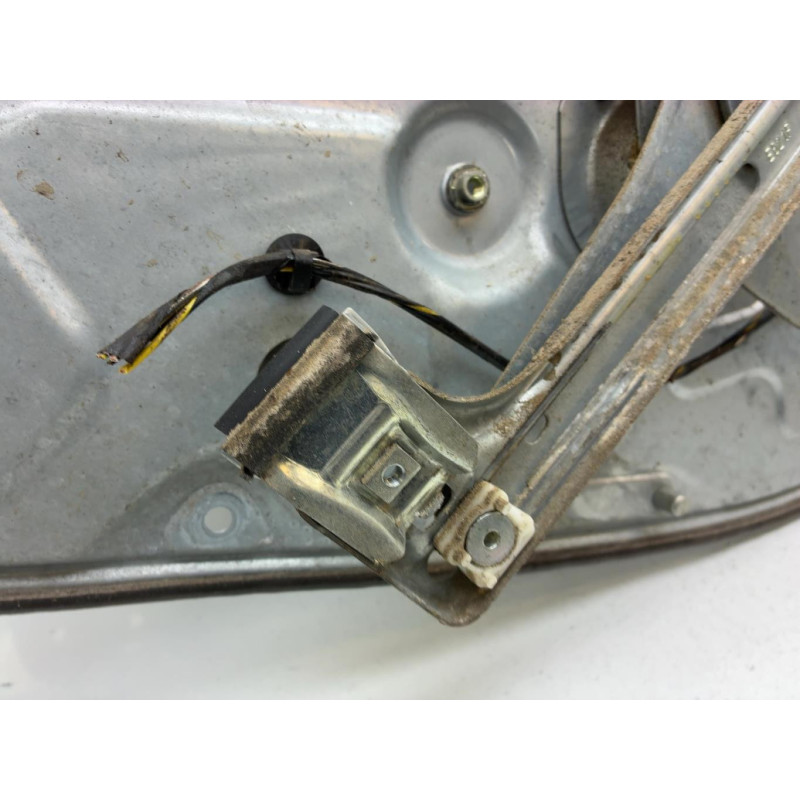 Leve vitre electrique avant gauche FORD FOCUS 2 Photo n°6