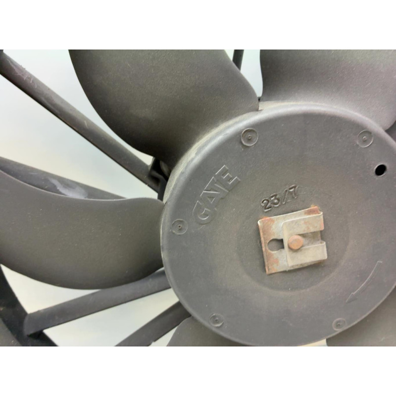 Moto ventilateur radiateur RENAULT MEGANE 2 Photo n°7