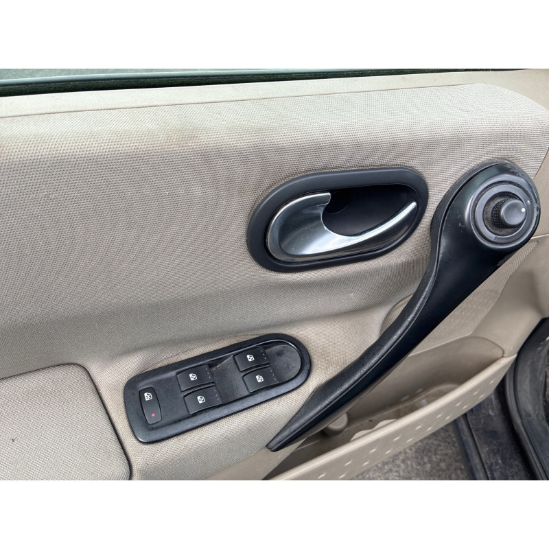 Moto ventilateur radiateur RENAULT MEGANE 2 Photo n°17