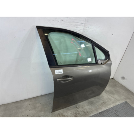 Porte avant droit PEUGEOT 208 1