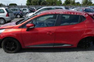 Serrure avant droit RENAULT CLIO 4