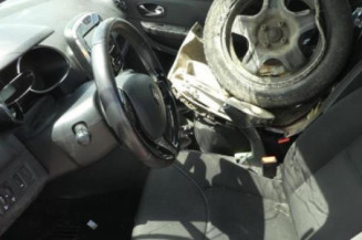 Serrure avant droit RENAULT CLIO 4