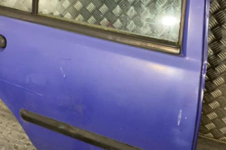 Porte arriere droit MAZDA 121 3