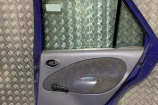 Porte arriere droit MAZDA 121 3