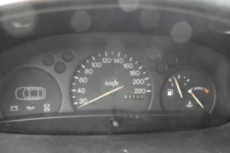 Porte avant gauche MAZDA 121 3