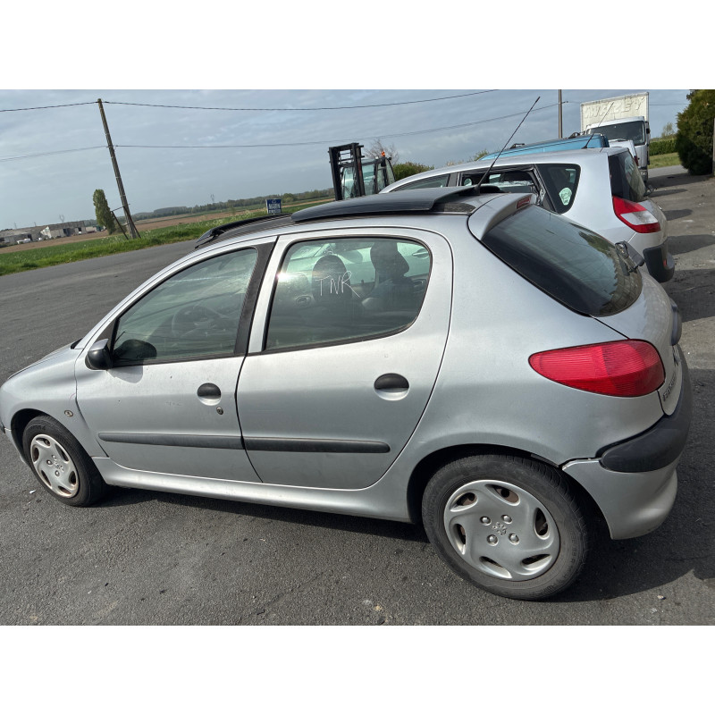 Feu arriere principal gauche (feux) PEUGEOT 206 Photo n°13
