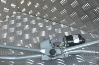 Moteur essuie glace avant BMW SERIE 1 E82 Photo n°1