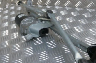 Moteur essuie glace avant BMW SERIE 1 E82