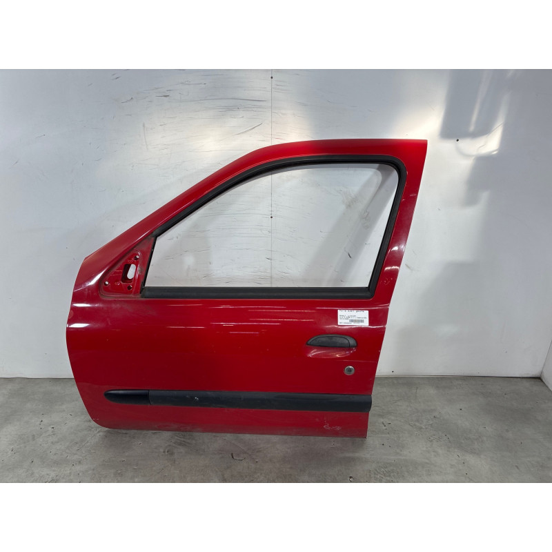 Porte avant gauche RENAULT CLIO 2 Photo n°1