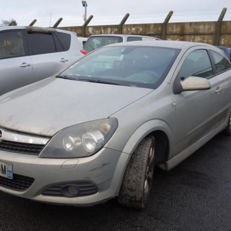 Malle/Hayon arriere OPEL ASTRA H Photo n°4