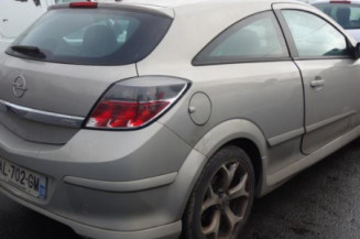 Malle/Hayon arriere OPEL ASTRA H