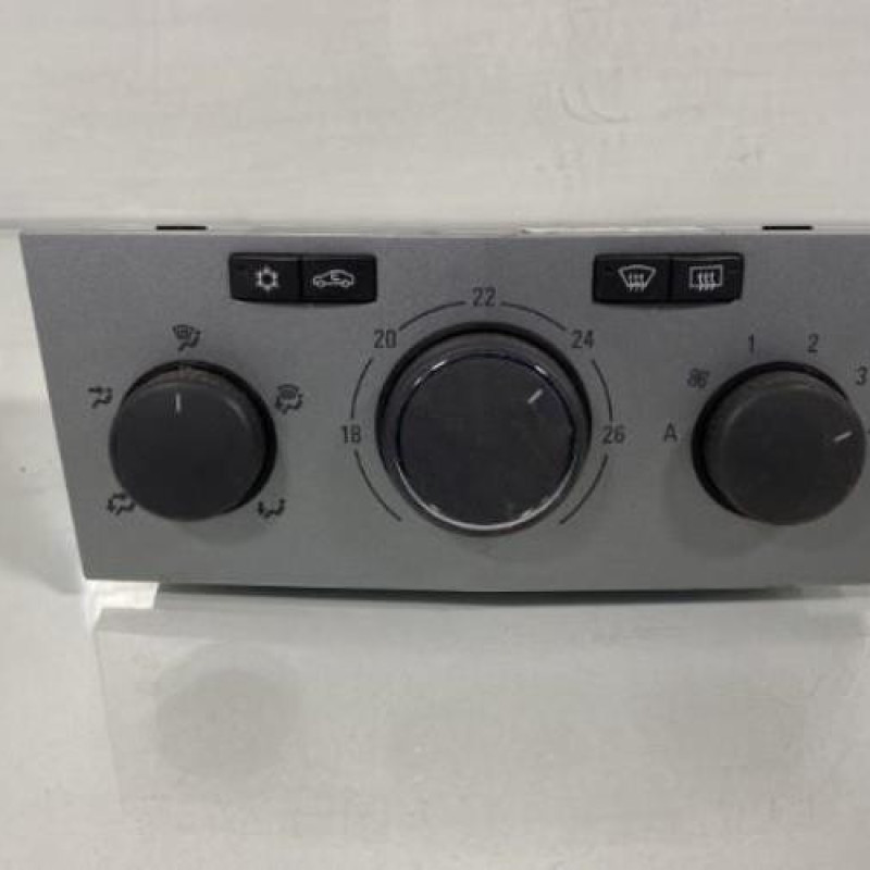 Commande chauffage OPEL ASTRA H Photo n°1