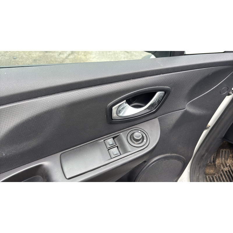 Retroviseur droit RENAULT CLIO 4 Photo n°19