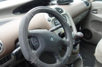 Serrure avant gauche CITROEN XSARA PICASSO
