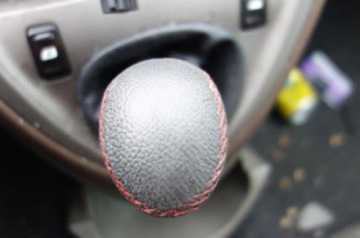 Serrure avant gauche CITROEN XSARA PICASSO