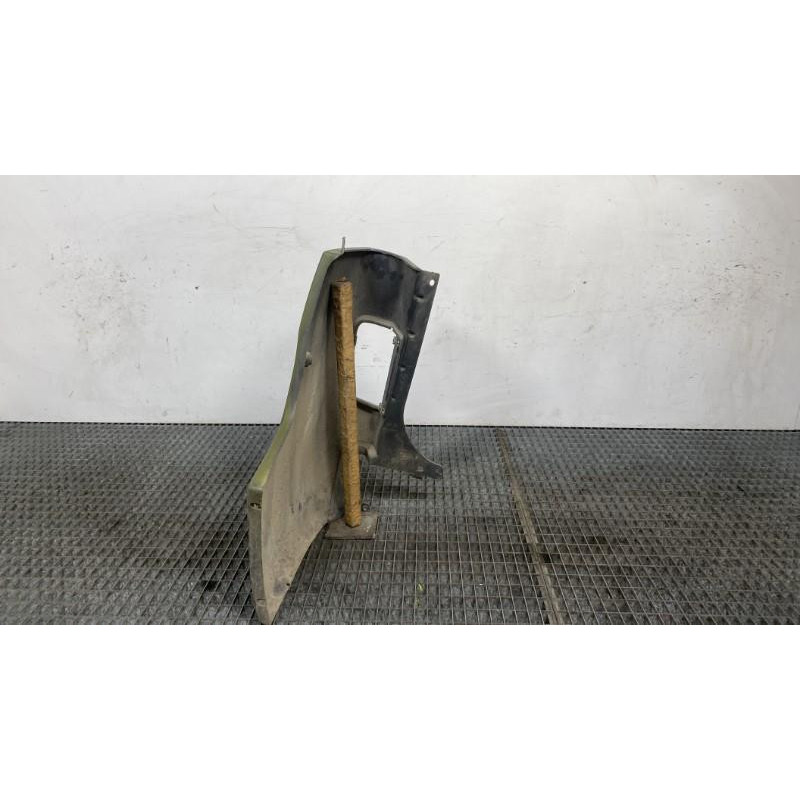 Crosse arriere droit RENAULT TRAFIC 2 Photo n°1