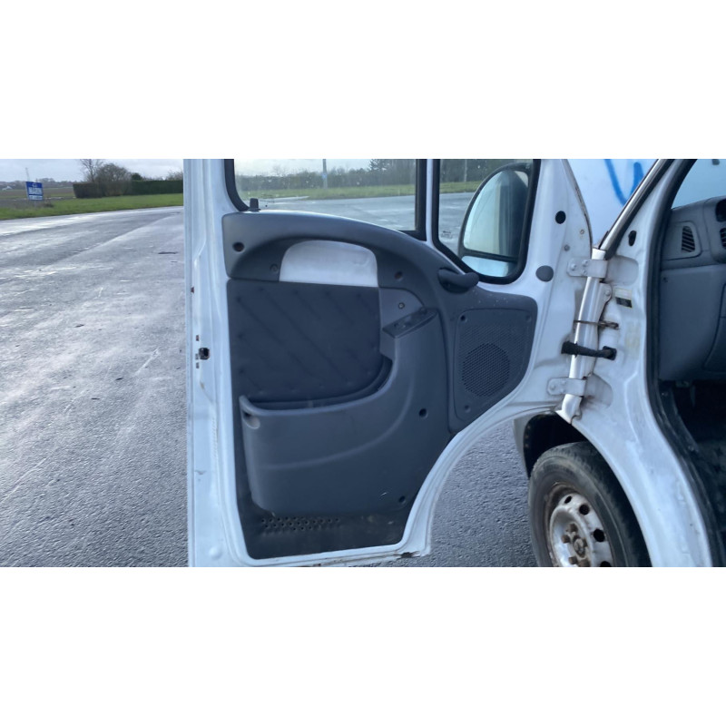 Crosse arriere droit PEUGEOT BOXER 2 Photo n°15