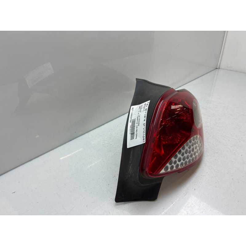 Feu arriere principal droit (feux) PEUGEOT 206+ Photo n°6