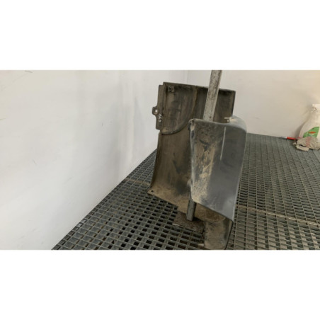 Crosse arriere droit RENAULT MASTER 3