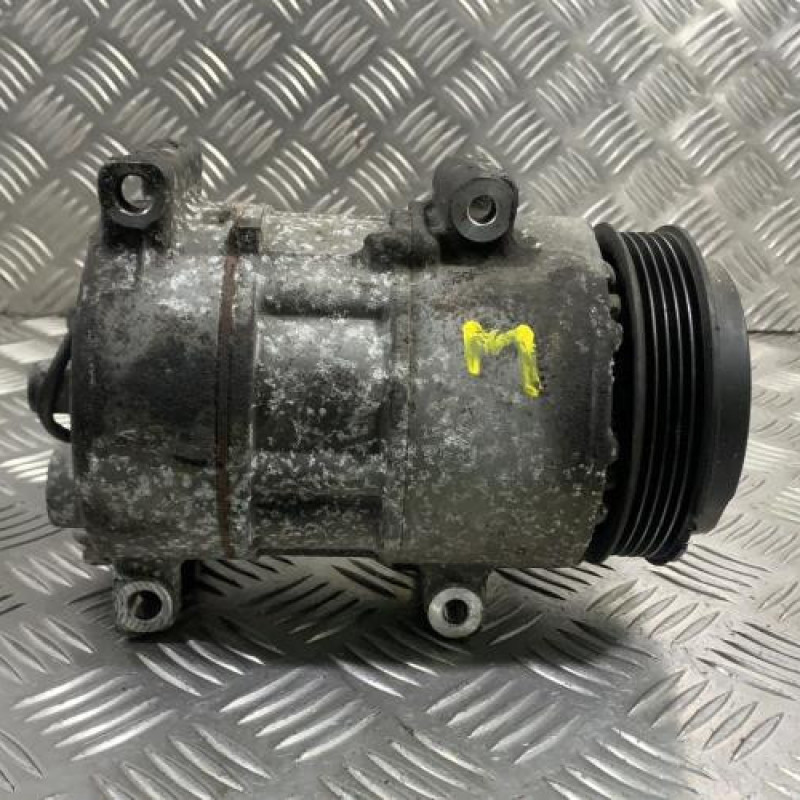Compresseur clim MERCEDES CLASSE A 169 Photo n°1