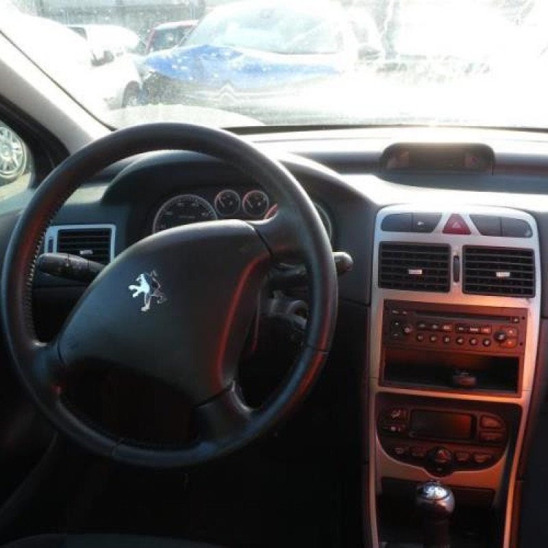 Alternateur PEUGEOT 307 Photo n°8