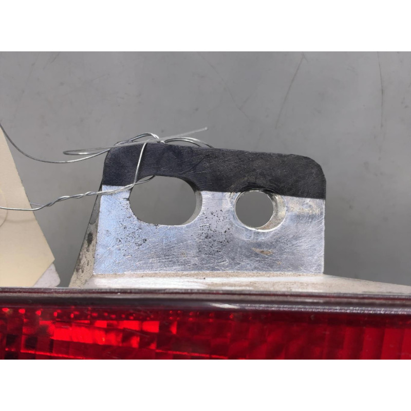 Anti brouillard arriere gauche CITROEN C4 PICASSO 2 Photo n°3