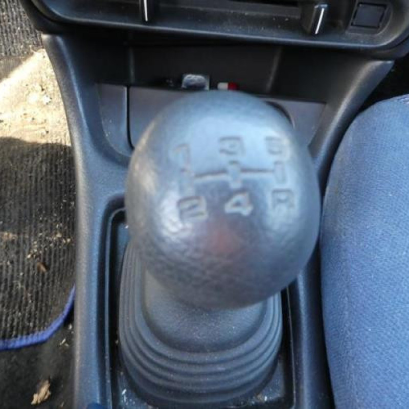 Demarreur SUZUKI BALENO 1 Photo n°9