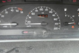 Compresseur clim RENAULT LAGUNA 1