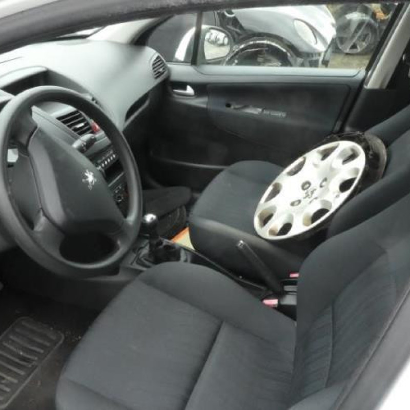 Moteur essuie glace arriere PEUGEOT 207 Photo n°7