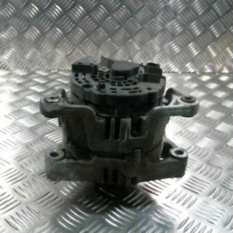 Alternateur OPEL CORSA D Photo n°1