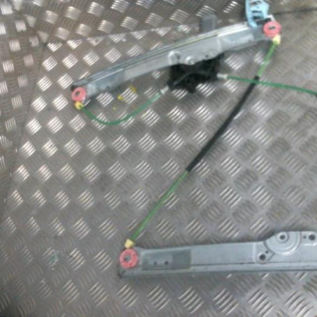 Leve vitre electrique avant gauche OPEL CORSA D Photo n°1