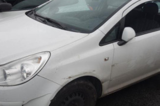 Leve vitre electrique avant gauche OPEL CORSA D
