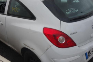 Leve vitre electrique avant gauche OPEL CORSA D