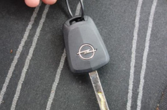 Leve vitre electrique avant gauche OPEL CORSA D