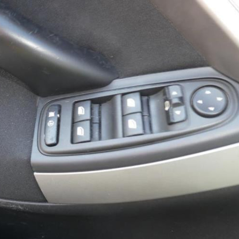 Renfort pare choc avant (traverse) CITROEN C4 GRAND PICASSO 1 Photo n°10